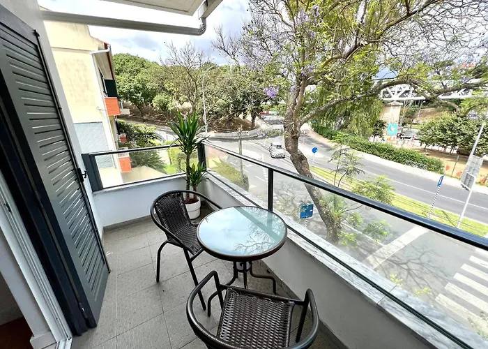 Oeiras Beach Guest House