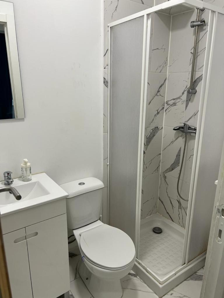 Oeiras Beach Guest House Homestay *