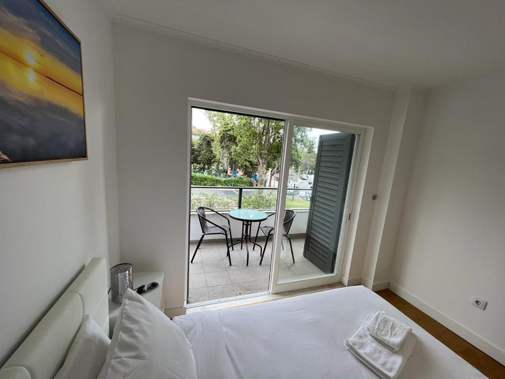 Oeiras Beach Guest House