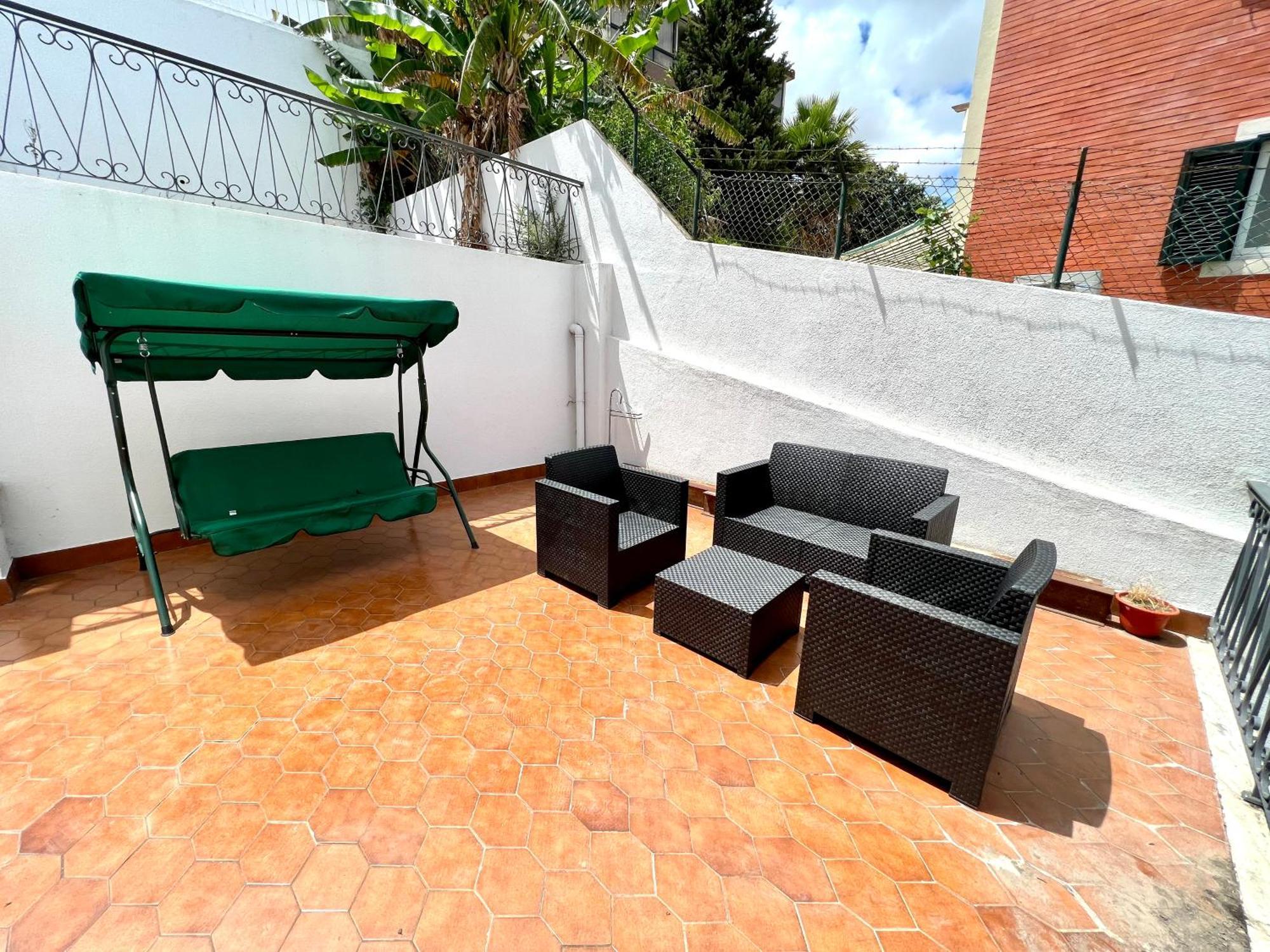 Oeiras Beach Guest House Homestay *